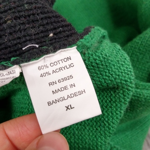 SOLD* NWT Ugly Christmas Sweater Pug Life Pullover - Picture 5 of 6